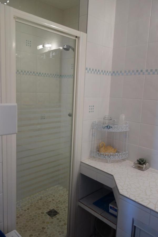 Appartement Arcachon Perreire Premiere Ligne Les Pieds Dans L Eau Vue Magnifique Sur Le Bassin Ngoại thất bức ảnh